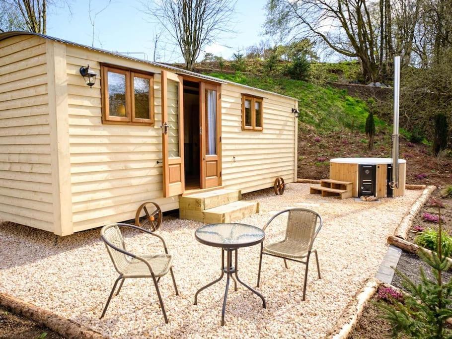 Lintmill Lodges - Heather Shepherds Hut Sorn Buitenkant foto